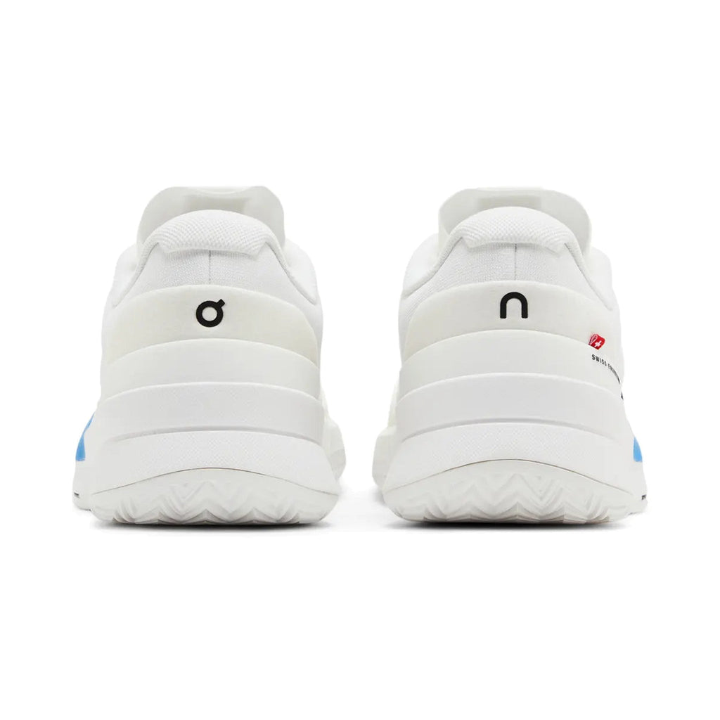 On The Roger Pro 2 'White / Malibu' (3ME10302840) — Federer All-Court Tennis Shoe, Second Generation